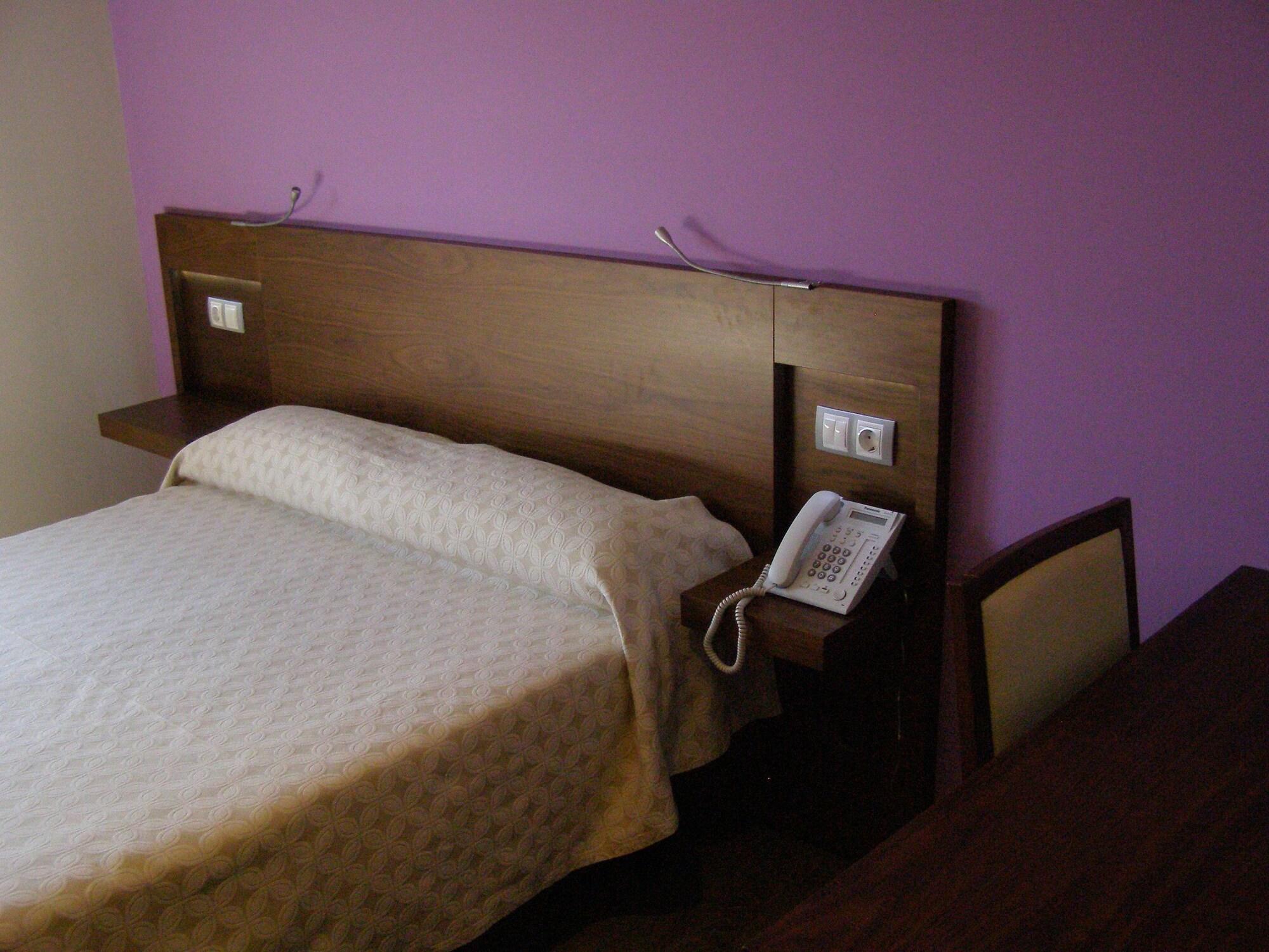 Hotel Corona De Galicia Valga Dış mekan fotoğraf